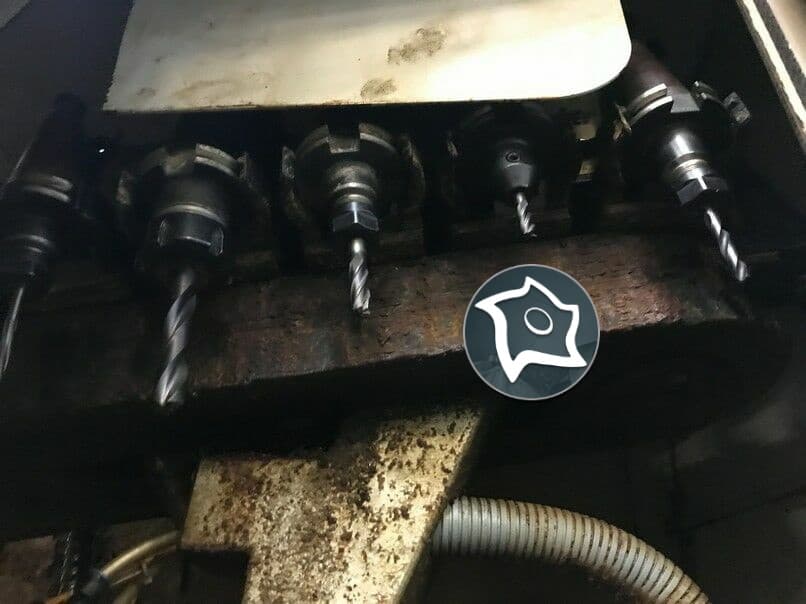 Вертикально-фрезерный станок с ЧПУ HERMLE U 740-ID15622