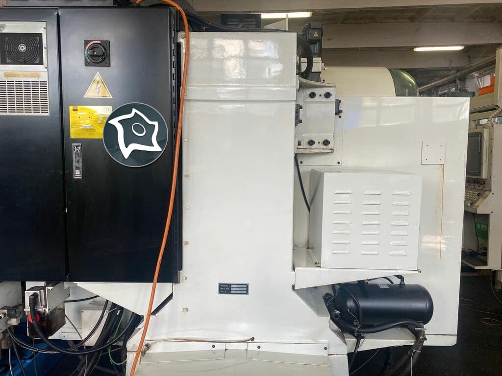 Вертикально-фрезерный станок с ЧПУ HURCO VM 2-ID15648