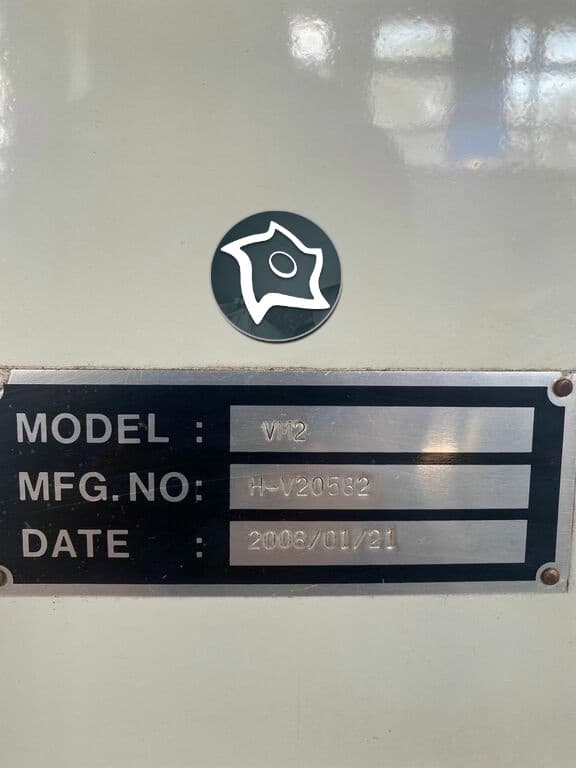 Вертикально-фрезерный станок с ЧПУ HURCO VM 2-ID15648