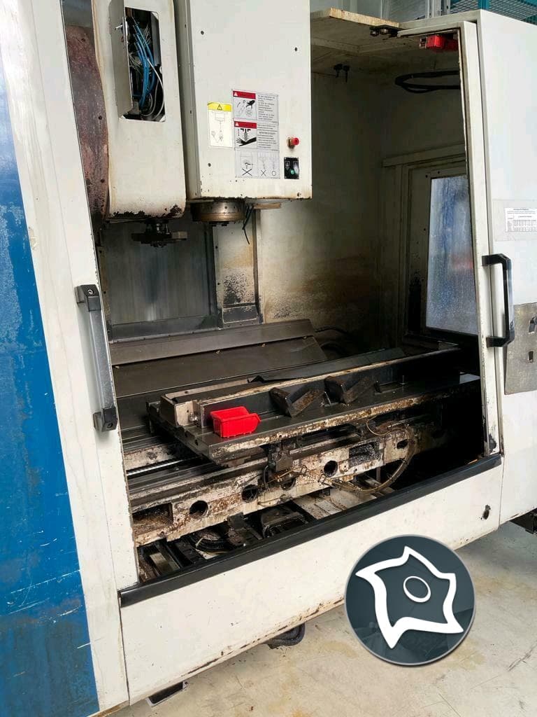 Вертикально-фрезерный станок с ЧПУ Hurco VMX 50-ID15771