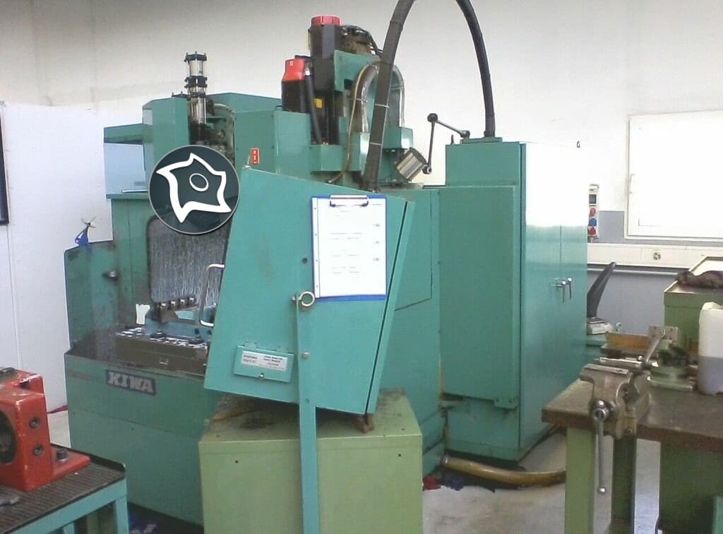 Вертикально-фрезерный станок с ЧПУ KIWA Palettenmaster 4-ID13282