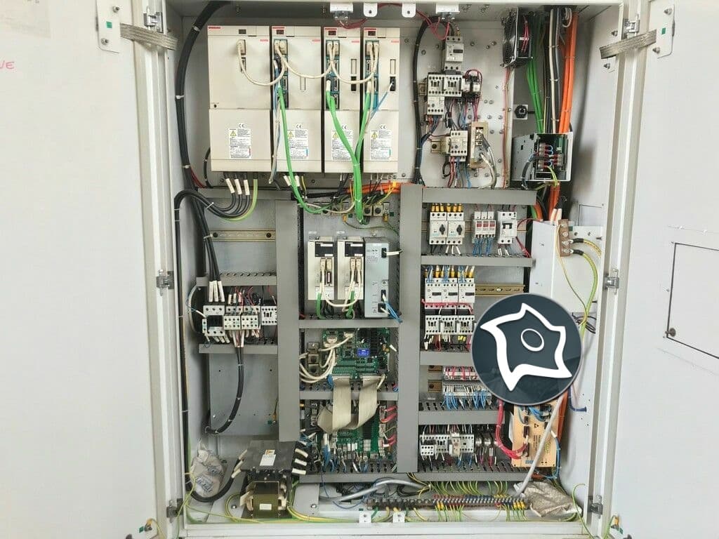 Вертикально-фрезерный станок с ЧПУ Mazak NEXUS 510 C-ID15258