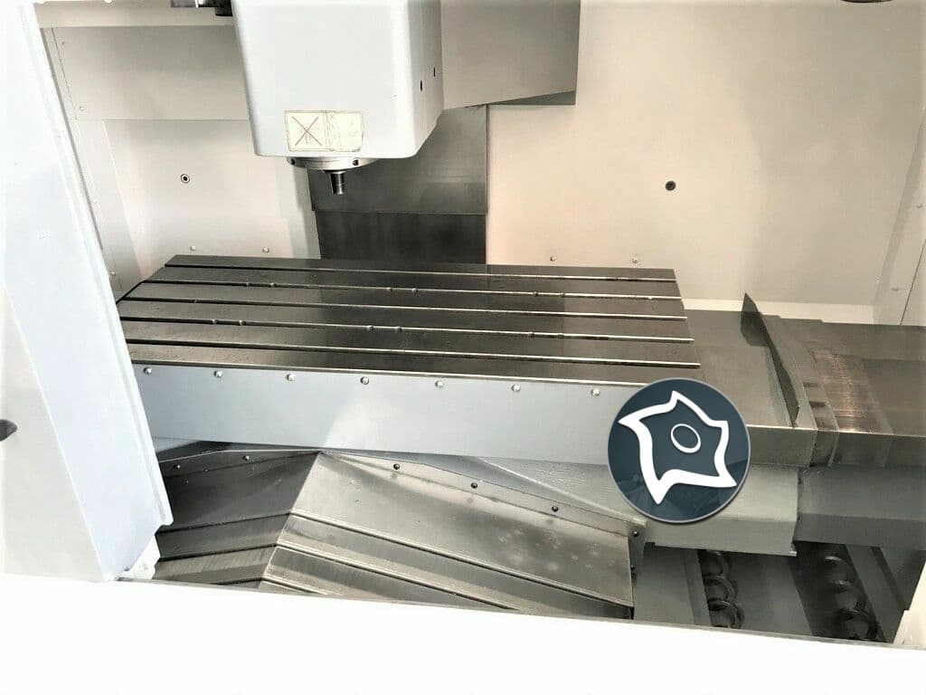 Вертикально-фрезерный станок с ЧПУ Mazak NEXUS 510 C-ID15258