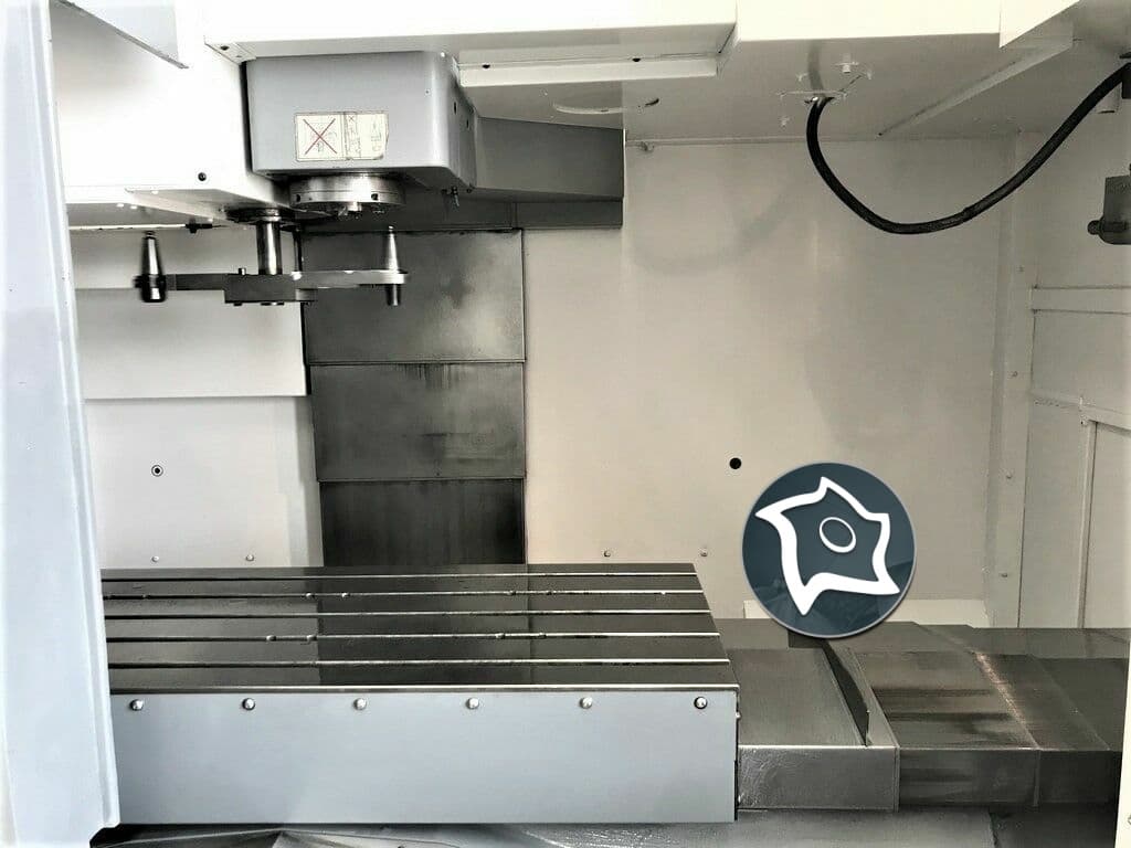 Вертикально-фрезерный станок с ЧПУ Mazak NEXUS 510 C-ID15258