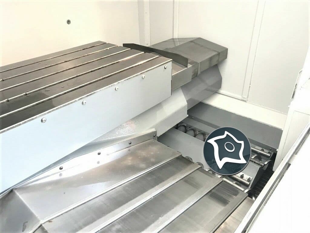 Вертикально-фрезерный станок с ЧПУ Mazak NEXUS 510 C-ID15258