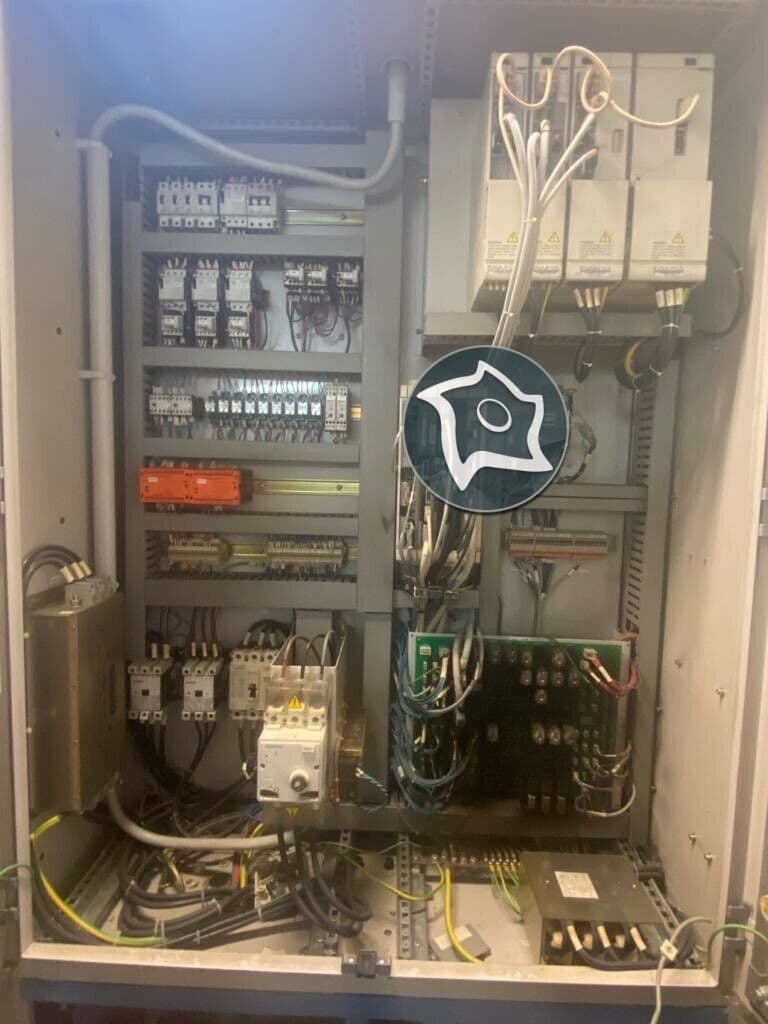 Вертикально-фрезерный станок с ЧПУ Mazak VTC 20 B-ID14974