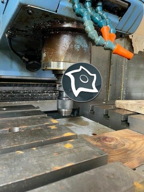 Вертикально-фрезерный станок с ЧПУ Mazak VTC 20 B-ID15578