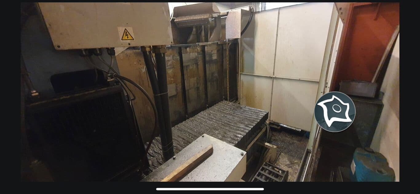 Вертикально-фрезерный станок с ЧПУ MAZAK VTC 20 C-ID12149