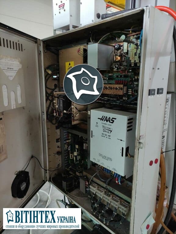 Вертикально-фрезерный станок с ЧПУ MIKRON HAAS VCE 750-ID15373