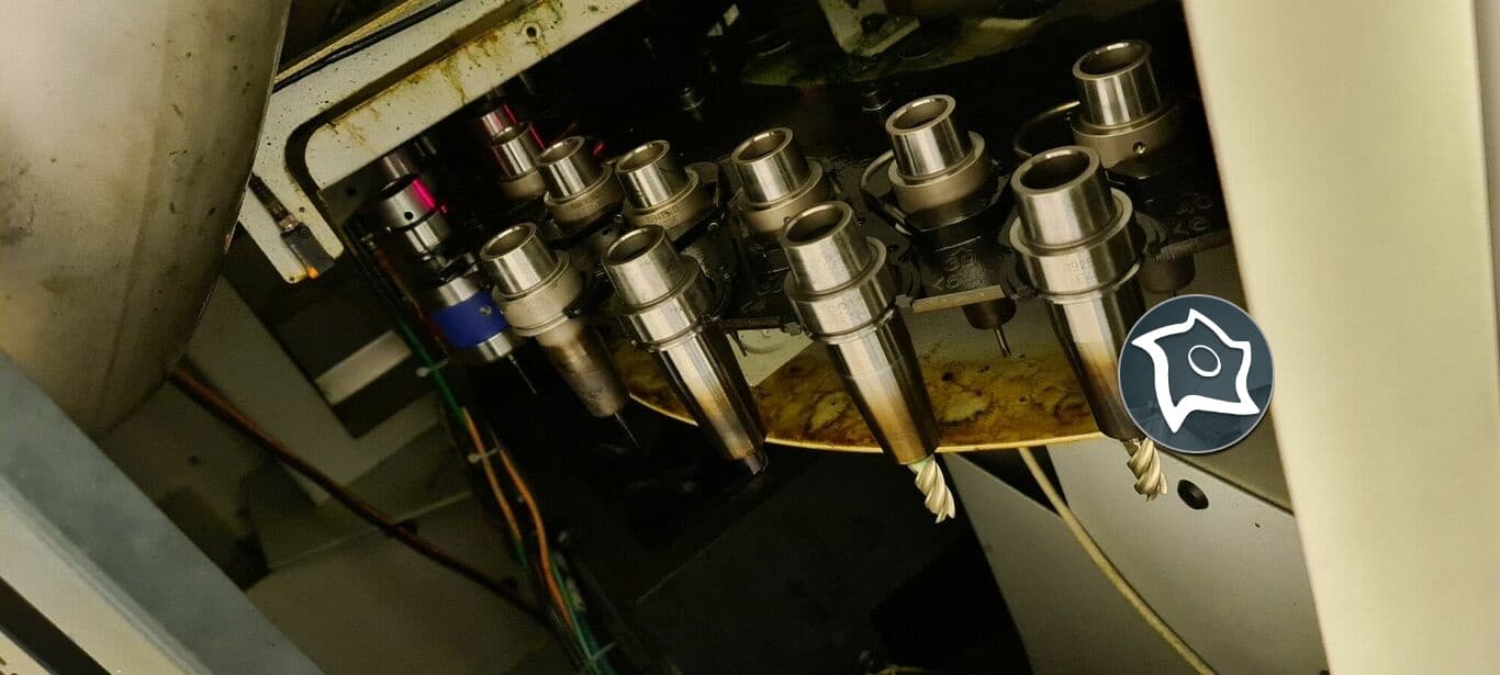 Вертикально-фрезерный станок с ЧПУ Mikron HSM 400-ID15894