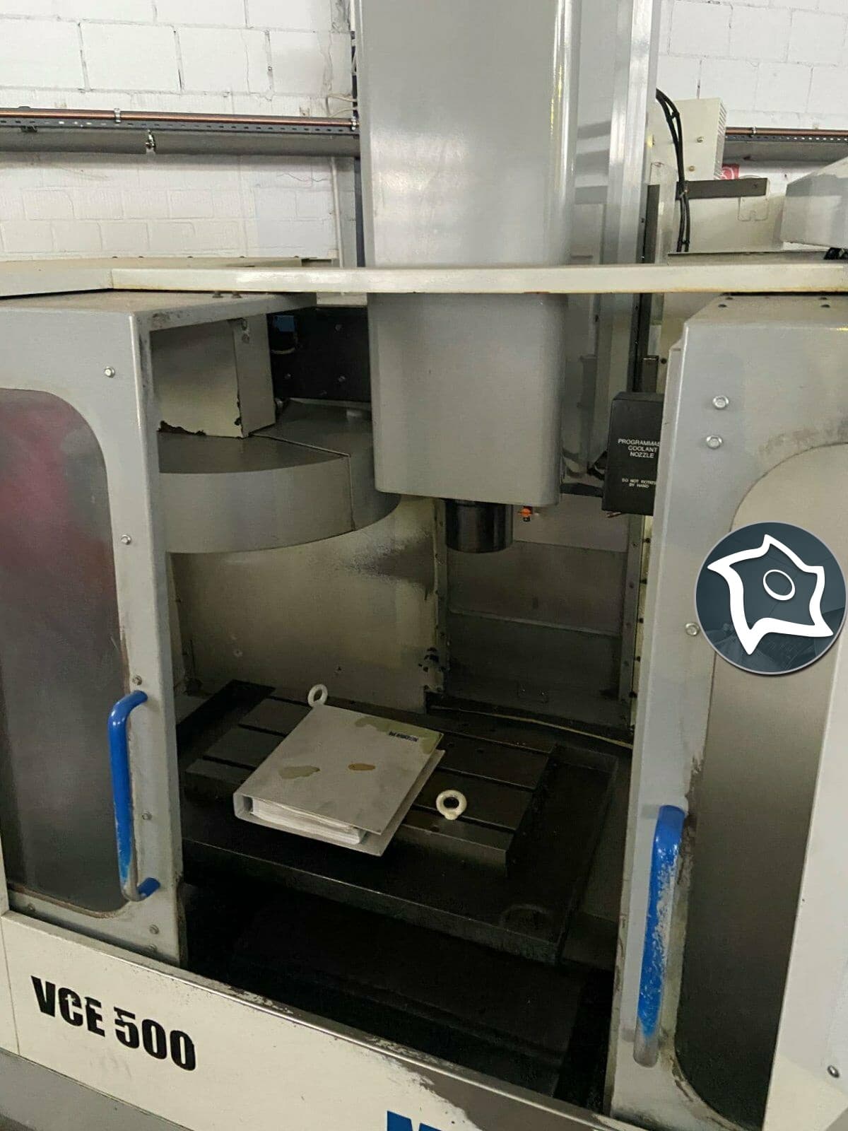 Вертикально-фрезерный станок с ЧПУ Mikron VCE 500-ID15766