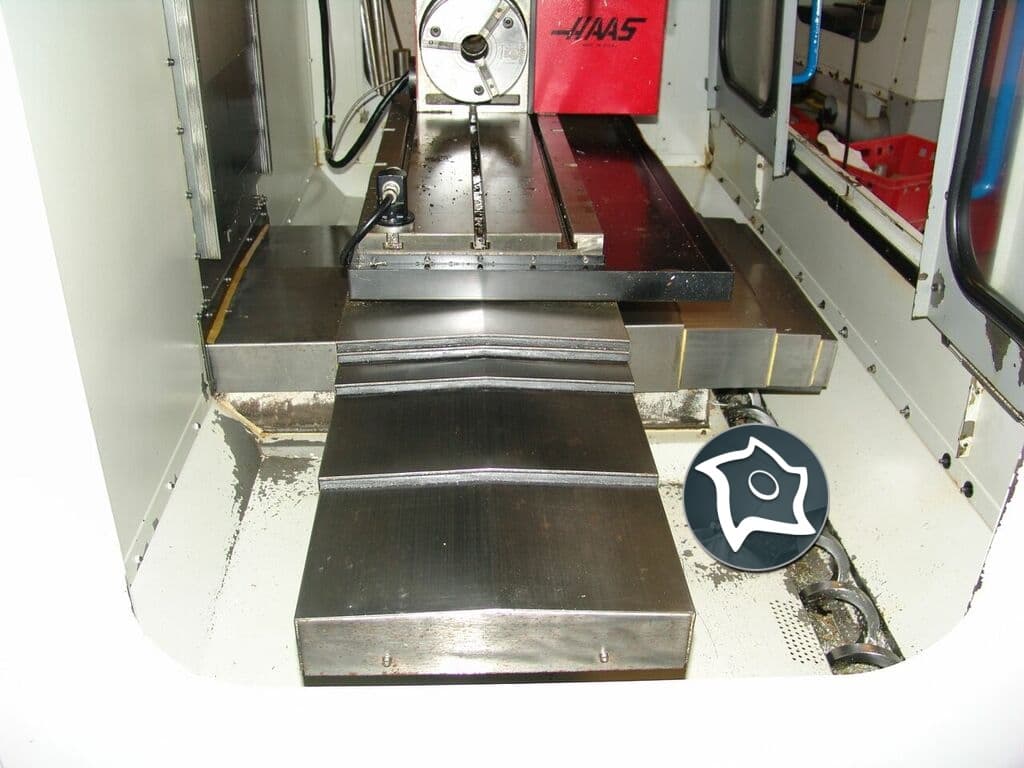 Вертикально-фрезерный станок с ЧПУ MIKRON VCE 750-ID15959