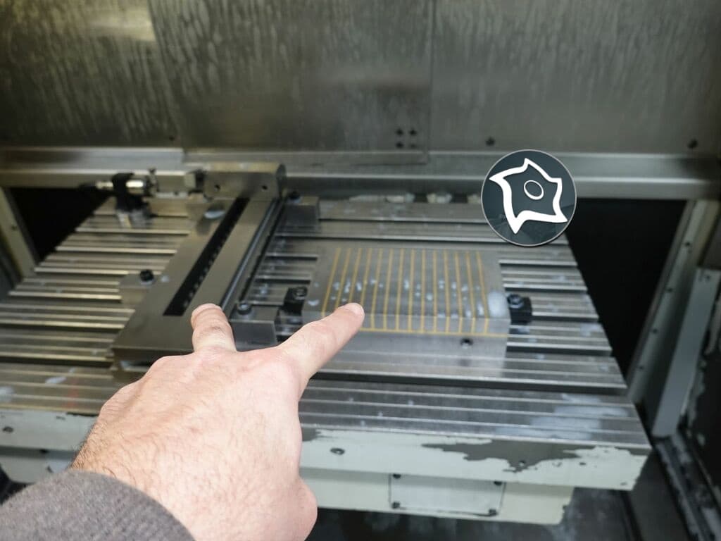 Вертикально-фрезерный станок с ЧПУ MIKRON VCP 600-ID15710