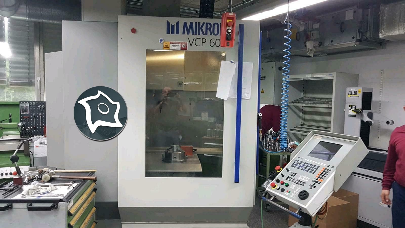 Вертикально-фрезерный станок с ЧПУ Mikron VCP 600-ID15765
