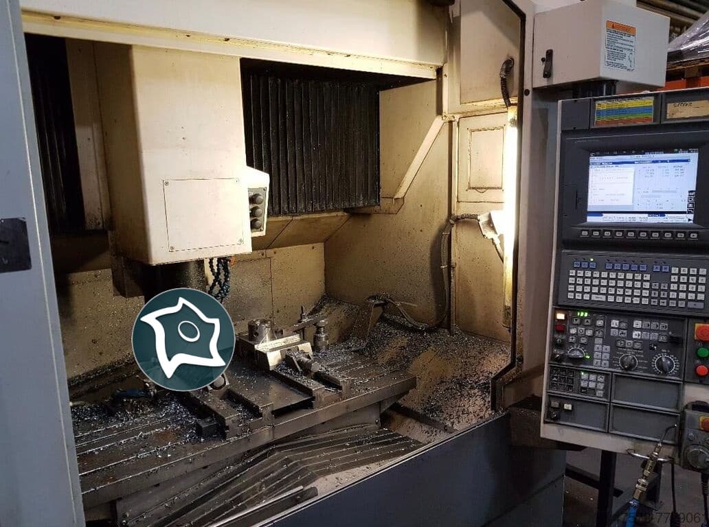 Вертикально-фрезерный станок с ЧПУ Okuma GENOS M 560-V-e-ID16919