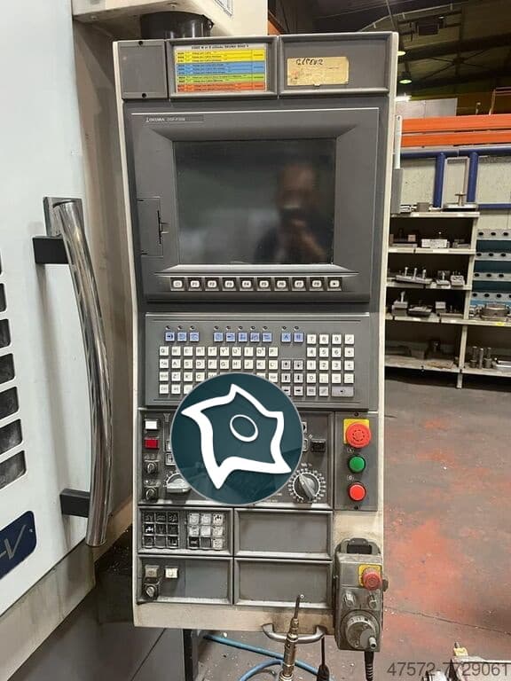 Вертикально-фрезерный станок с ЧПУ Okuma GENOS M 560-V-e-ID16919