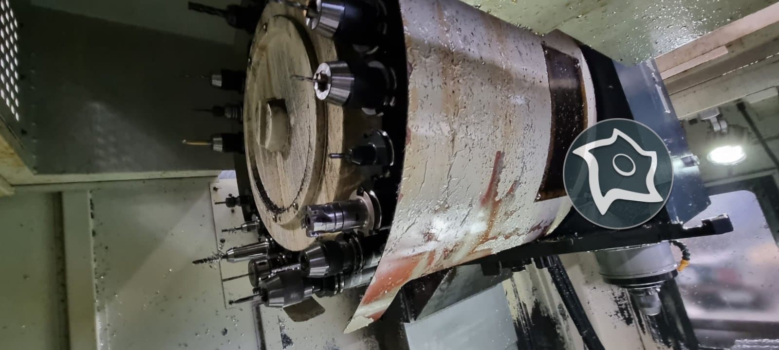 Вертикально-фрезерный станок с ЧПУ Spinner MVC 1100-ID15951