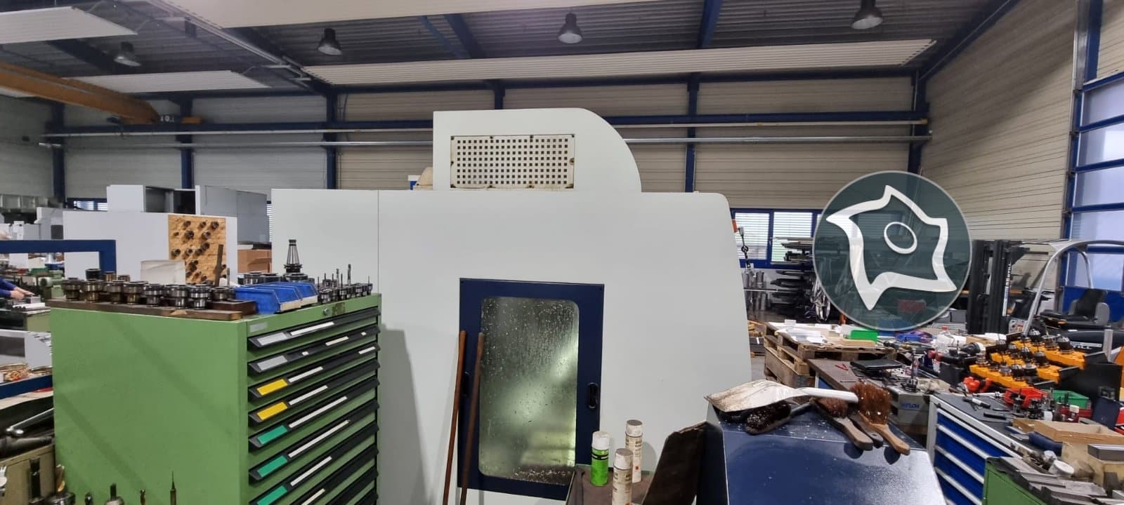 Вертикально-фрезерный станок с ЧПУ Spinner MVC 1100-ID15951