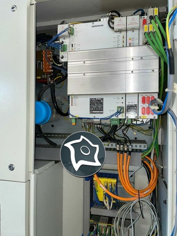 Вертикально-фрезерный станок с ЧПУ Spinner MVC 1100-ID15575