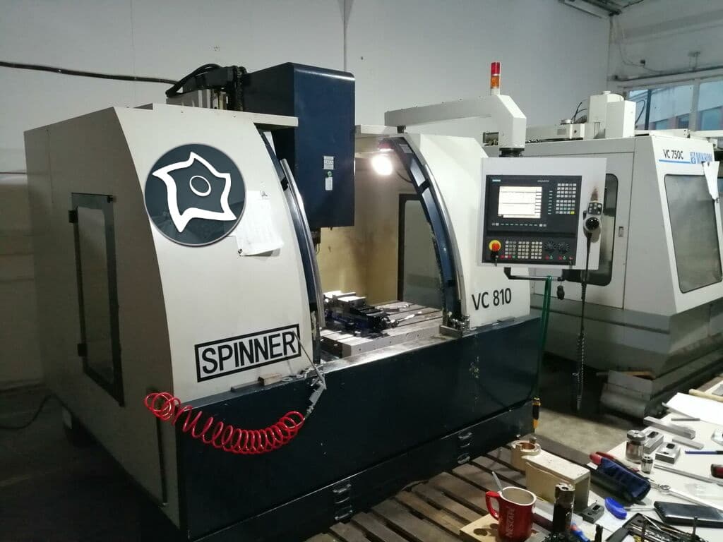 Вертикально-фрезерный станок с ЧПУ SPINNER VC 810-ID15775