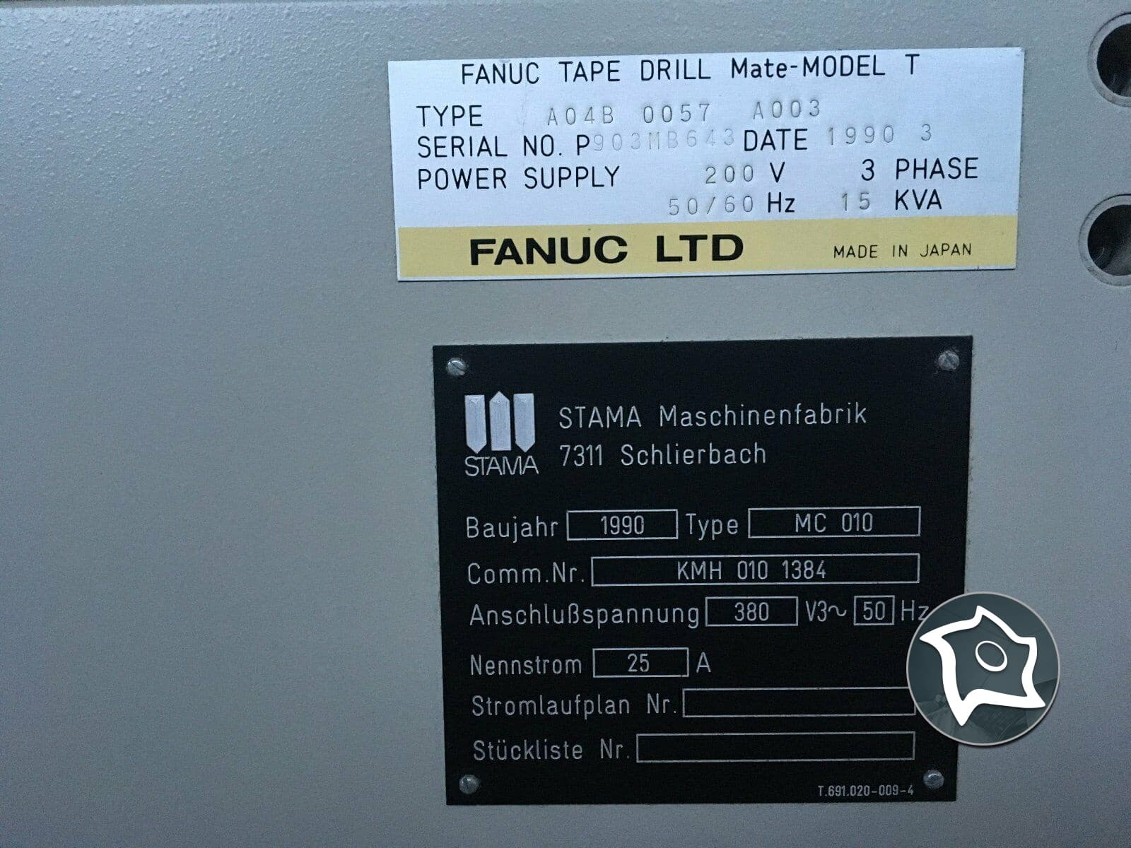 Вертикально-фрезерный станок с ЧПУ Stama MC 010-ID14326