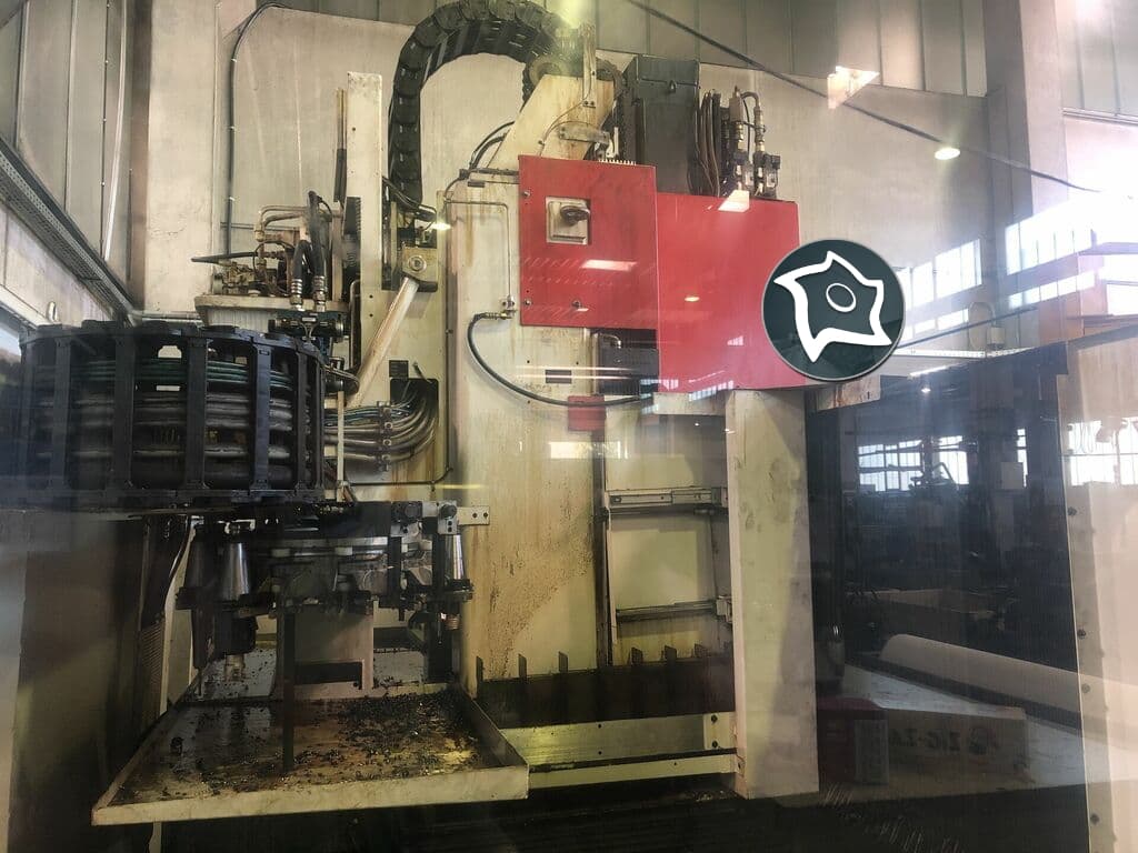 Вертикально-фрезерный станок с ЧПУ Stama MC 540 Single-ID12375