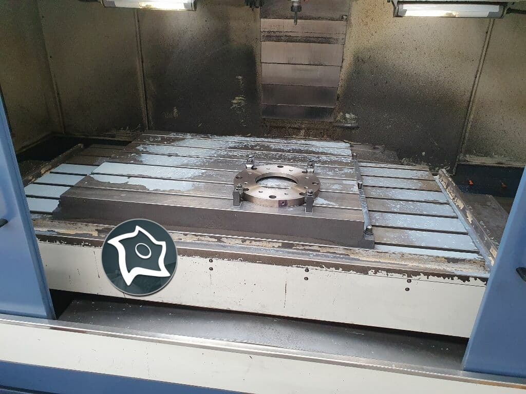 Вертикально-фрезерный станок с ЧПУ Takumi V20-ID15469