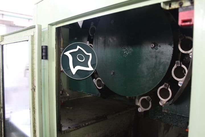 Вертикально-фрезерный станок с ЧПУ Traub TVC 200P S/N-ID12438