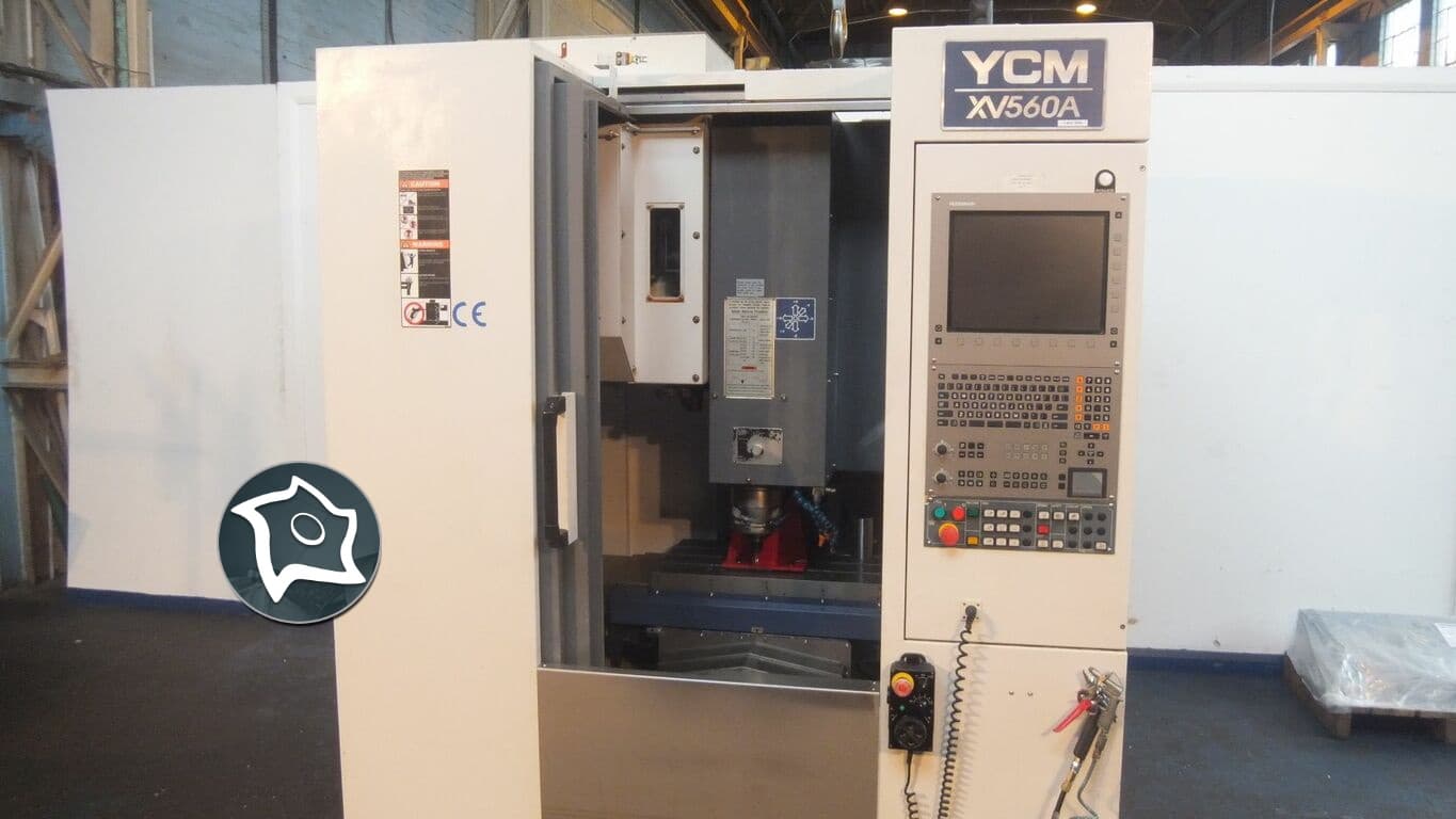 Вертикально-фрезерный станок с ЧПУ YCM XV 560A-ID14331