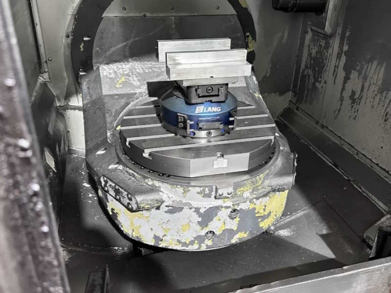 Вертикальный 5-осевой обрабатывающий центр Mori Seiki NMV5000DCG-ID17773