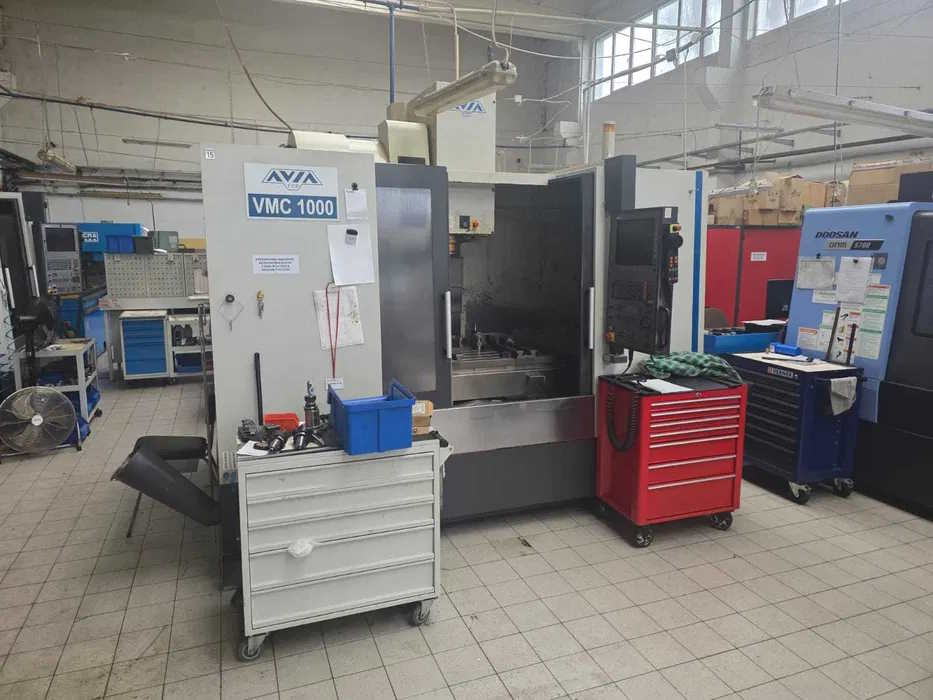 Вертикальный обрабатывающий центр AVIA VMC1000-ID17617
