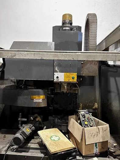 Вертикальный обрабатывающий центр BRIDGEPORT INTERACT 520 В -ID17069