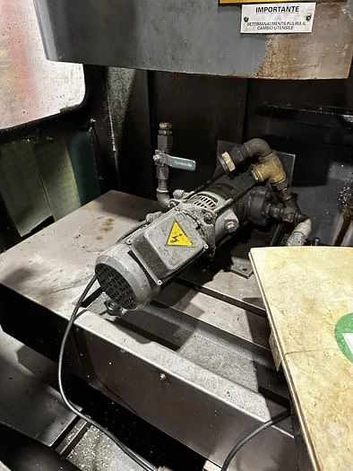 Вертикальный обрабатывающий центр BRIDGEPORT INTERACT 520 В -ID17069