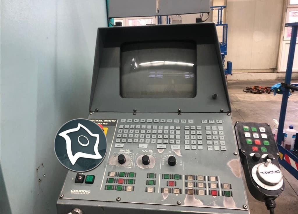 Вертикальный обрабатывающий центр DECKEL MAHO DC 70 V-ID12094