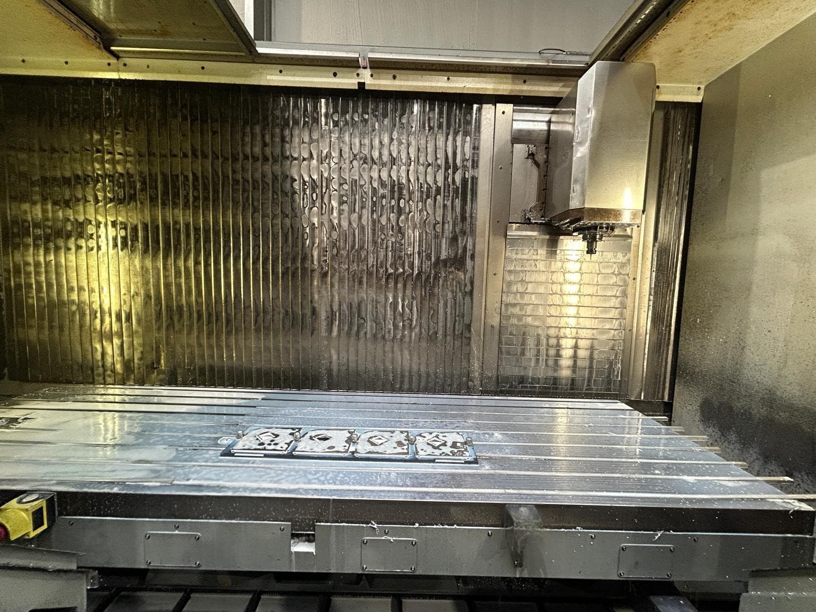 Вертикальный обрабатывающий центр DECKEL MAHO DMF 250 Linear-ID17791