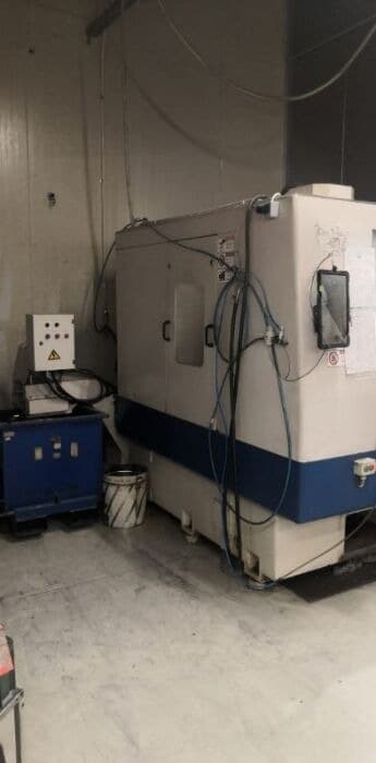 Вертикальный обрабатывающий центр Doosan Daewoo VC 320-ID17782