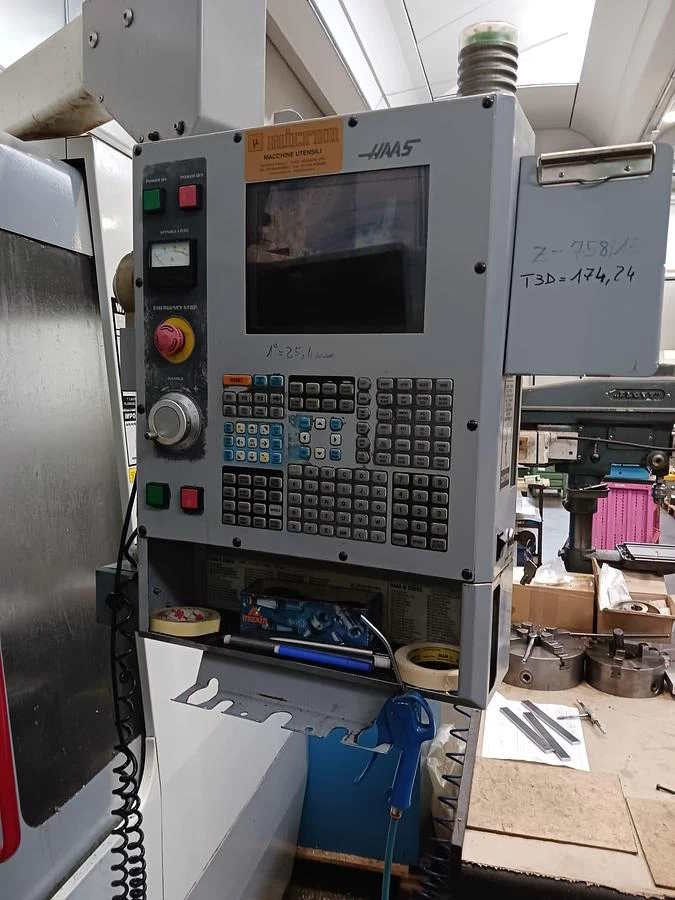 Вертикальный обрабатывающий центр HAAS VF 8B 40 HE-ID17796