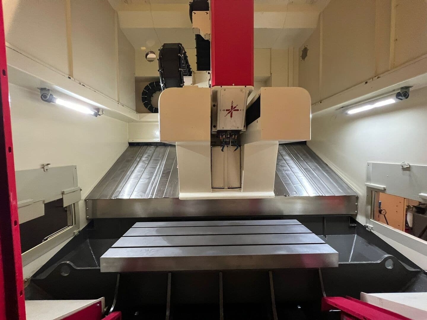 Вертикальный обрабатывающий центр Hedelius CB 60-1200-ID17783