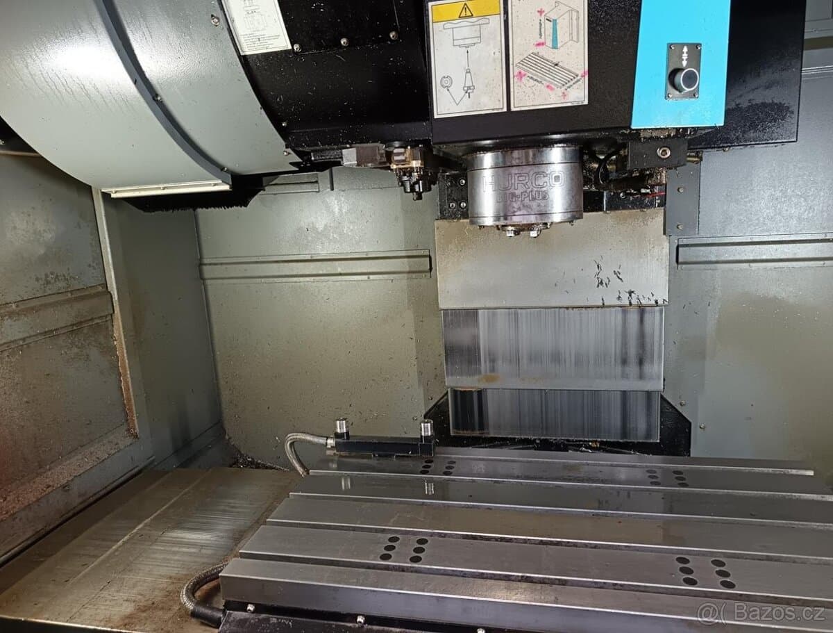 Вертикальный обрабатывающий центр HURCO VMX 30i-ID17780