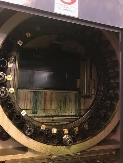 Вертикальный обрабатывающий центр Hwacheon SIRIUS U б/у-ID17159