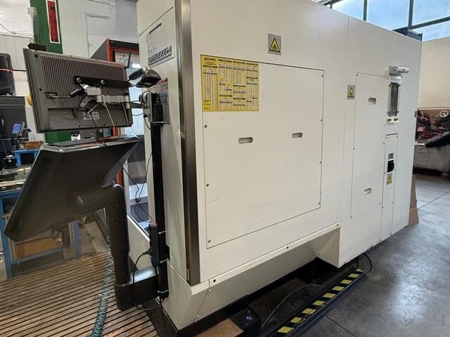 ВЕРТИКАЛЬНЫЙ ОБРАБАТЫВАЮЩИЙ ЦЕНТР Mazak CV5-500-ID17325