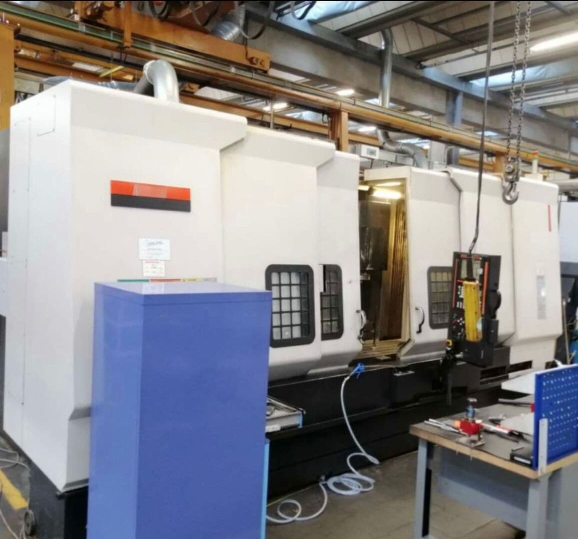 Вертикальный обрабатывающий центр Mazak SVC-2000L/120-ID17182