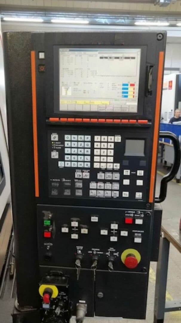 Вертикальный обрабатывающий центр Mazak SVC-2000L/120-ID17182