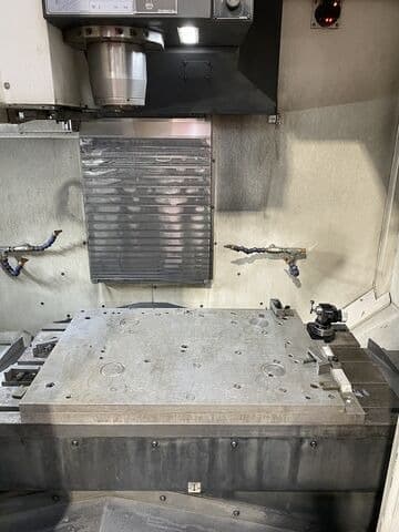 Вертикальный обрабатывающий центр MAZAK VCN 500-ID17327