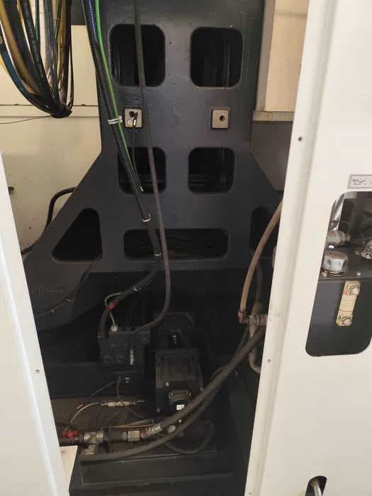 Вертикальный обрабатывающий центр Mazak VCN 530C-ID17706