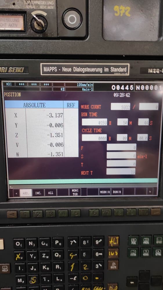 Вертикальный обрабатывающий центр MORI SEIKI - NV4000-ID17792