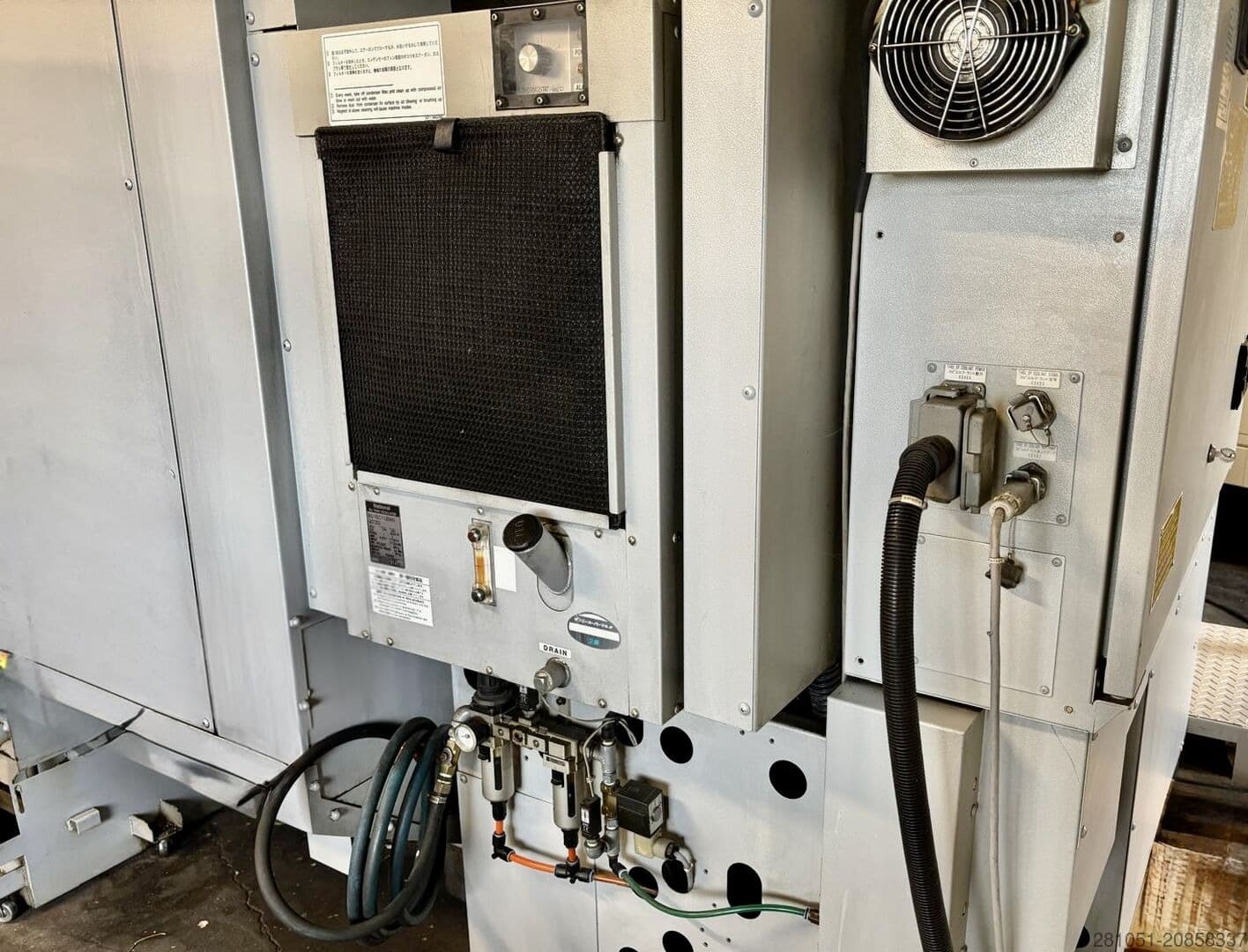 Вертикальный обрабатывающий центр Mori Seiki NV5000A-ID17658