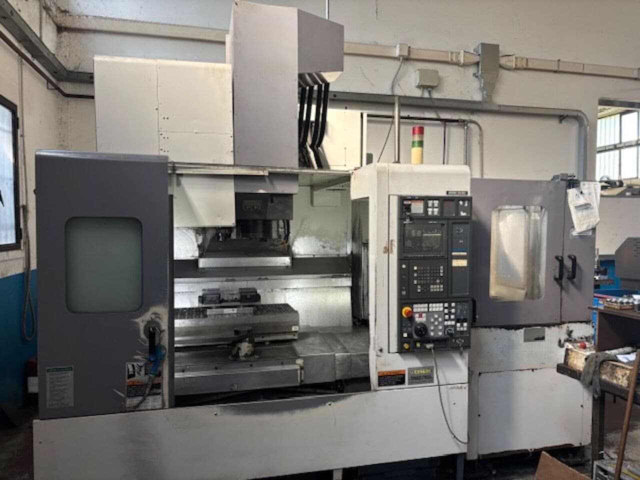 Вертикальный обрабатывающий центр Mori Seiki SV-500/40-ID17862