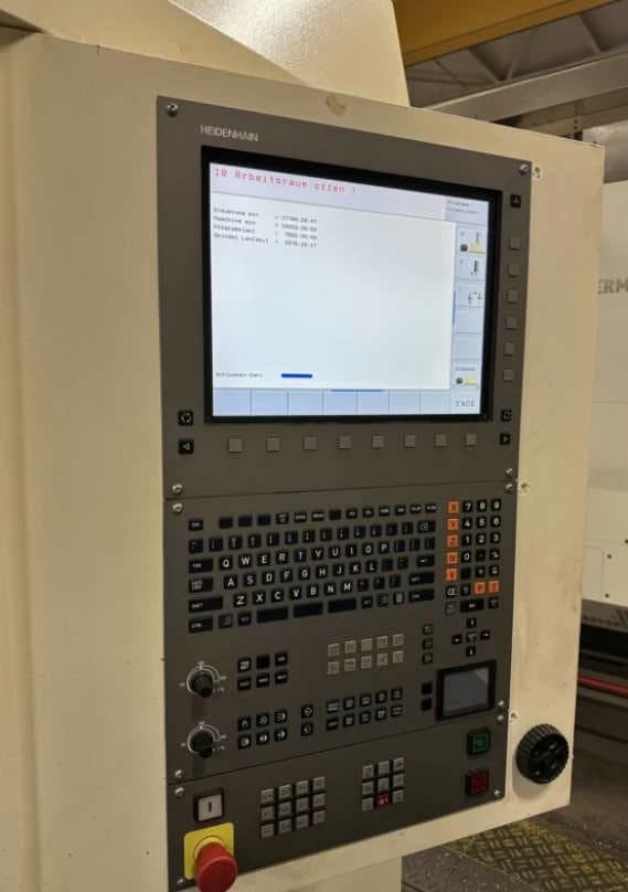 Вертикальный обрабатывающий центр MÜGA (AKIRA SEIKI) V 43-ID17483