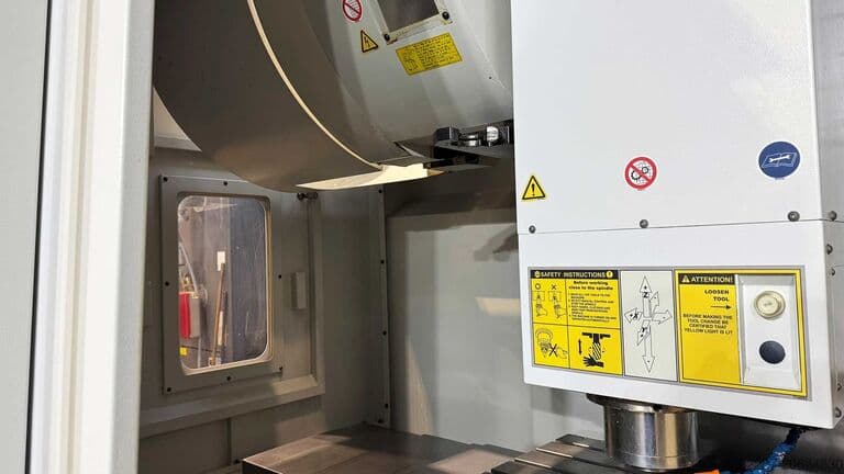 Вертикальный обрабатывающий центр ROMI D800-ID17853